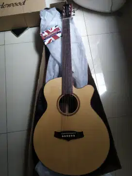 Gitar Tanglewood acoustic electric preloved