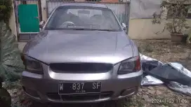 Hyundai Verna 2001 Bensin