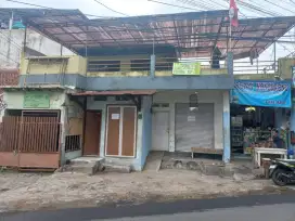 Rumah strategis belakng mall PVJ & GIANT cocok di buat ruko dan kos2an