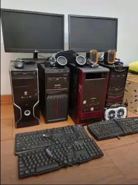 Dijual PC komputer, 4 cpu, 2 layar lcd dan aksesoris