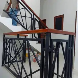 balkon pegangan kayu castem