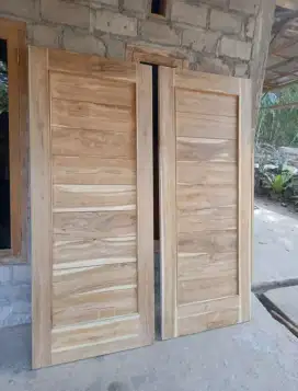 Pintu jati minimalis