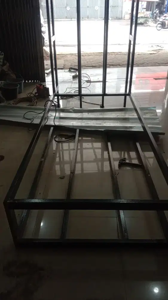 Tukang las panggilan