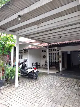 Rumah 2 Lantai Akses Mudah dekat Jalan Kaliurang