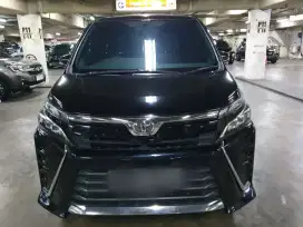 Toyota Voxy 2.0 AT FullOriginal SepertiBaru Gress ISTIMEWA