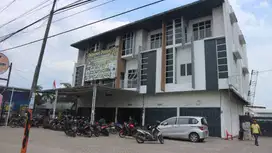 Ruko 3 lantai di pinggir jalan medan binjai KM 5,5