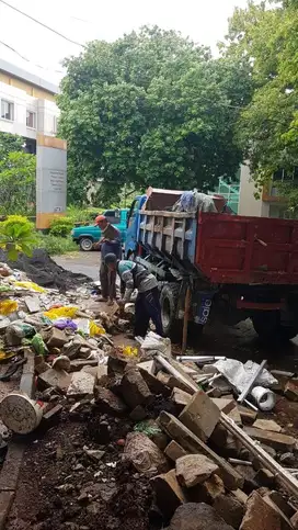 Jasa buang puing uruk bangunan jogja