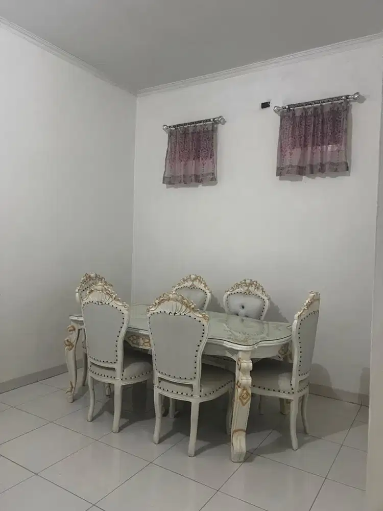 Dijual Rumah Semi Furnish Langsung Owner!