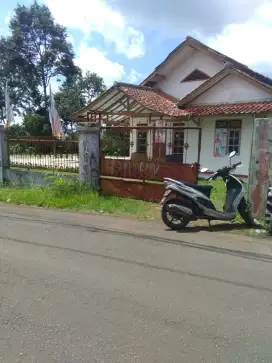 Dijual Murah Rumah dan kebun lg Bu