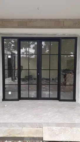Pintu Sliding Partisi Kaca