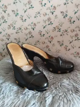Sandal chanel ori