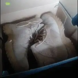 Sepatu Oakley assault boot LF 6 desert type 11120-889