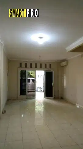 Rumah Taman Surya, Kalideras, cocok untuk usaha