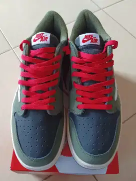 Air Jordan 1 Low x Travis Scott Olive