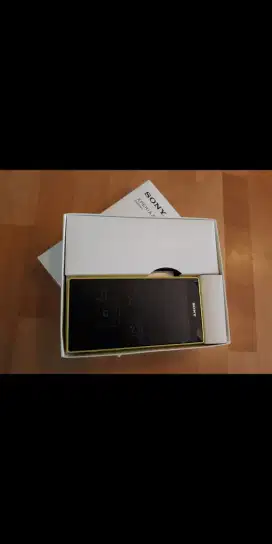 Sony xperia z5 compact yellow mulus fullset like new