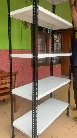 Rak gudang besi 5 susun mudah di bongkar pasang