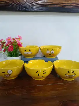 Mangkok emoji kuning