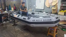 Perahu Karet Bonroe