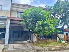 Rumah Bagus 2 Lantai Kawasan Islami Permata Jingga suhat