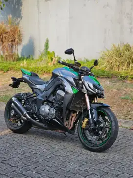 Kawasaki z1000 sugomi 2016 green SE, kondisi full mulus, cakep