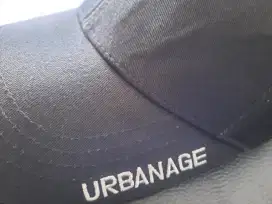 Topi Hitam Branded