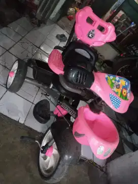 Sepedah anak cwe sayang anak