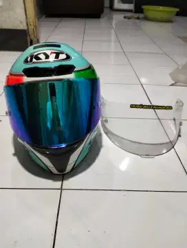 Helm KYT TT Course Leopard