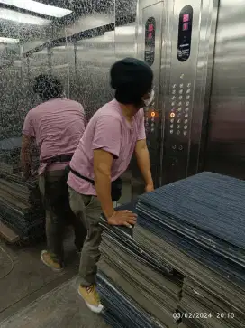 Menerima jual beli karpet tile harga di sesuaikan dengan kondisi