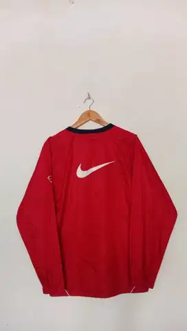 Longsleeve Nike big swoosh training sweater parashut mantab