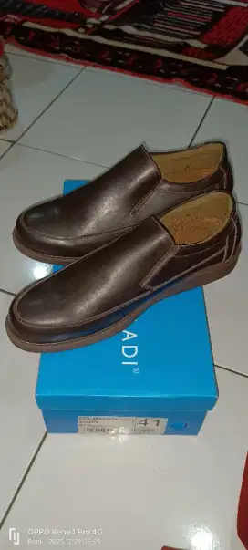 sepatu yongki komaladi baru no.41