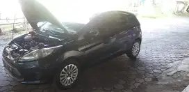 dijual ford fiesta trend 1.4 matic istimewa