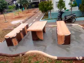 bangku taman relief