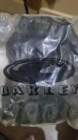 Oakley Hand gloves & sarung tangan motogp