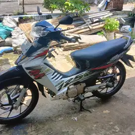 Shogun sp 125 putih