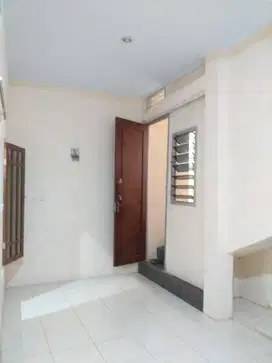 Dikontrakan/disewakan kosan Cocok Untuk Pasangan Baru Menikah