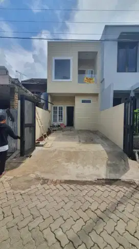 Dijual Rumah brand new di Gading Griya Lestari