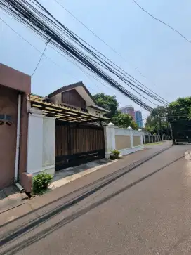 Dijual Rumah megah di Pekayon lokasi sangat strategis bebas banjir