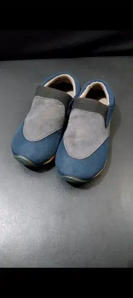 Sepatu anak yongkikids