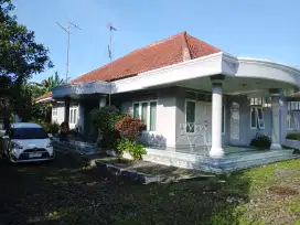 Rumah Asri Tenang