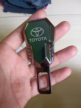 Colokan Safety Belt Toyota