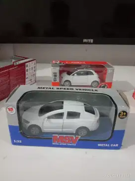 MSV metalice sedan