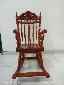 Kursi Goyang Jati