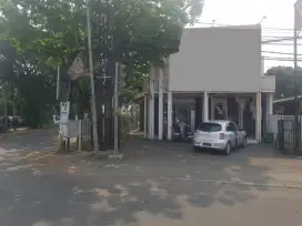 Dijual Ruko di Jalan Sultan Agung Bekasi. Posisi Hook & Harga Nego.
