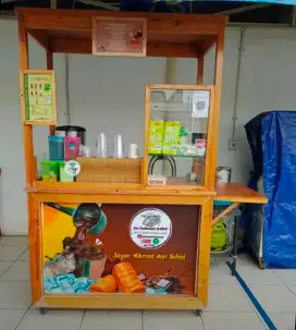 Dijual Booth Minuman Kayu Jati Belanda  2nd