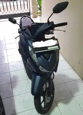 Honda Beat Deluxe 2022 Biru