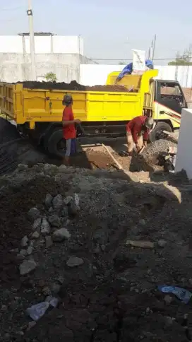 Jasa buang gragal dan sampah proyek dll