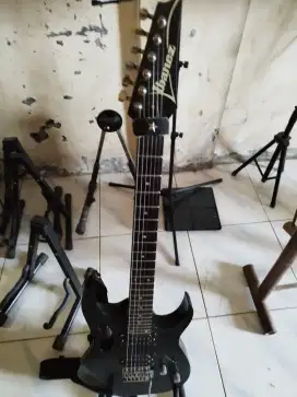 Gitar listrik Ibanez japan