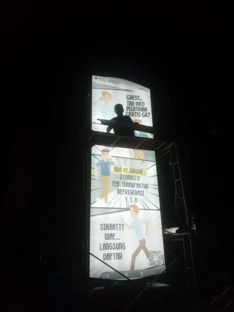 Pembuatan Totem, Huruf Timbul dan Neonbox Bandung
