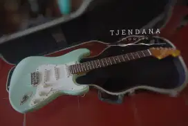 Gitar Stratocaster model SG