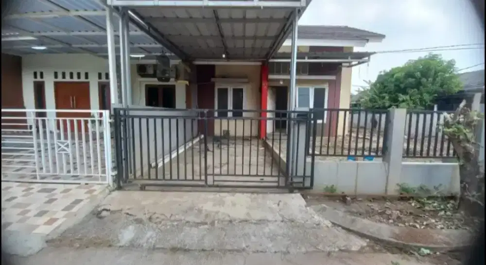 Dijual Cepat Rumah Hoek Harvest city quince blossom qb5 no 28 SHM Nego